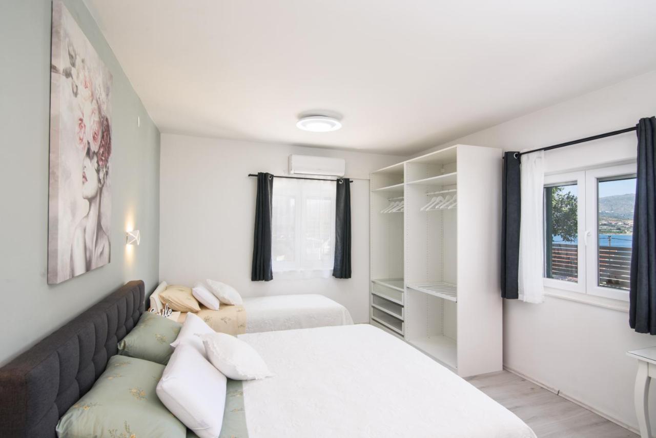 Luxury Apartment Hajdi トロギール エクステリア 写真