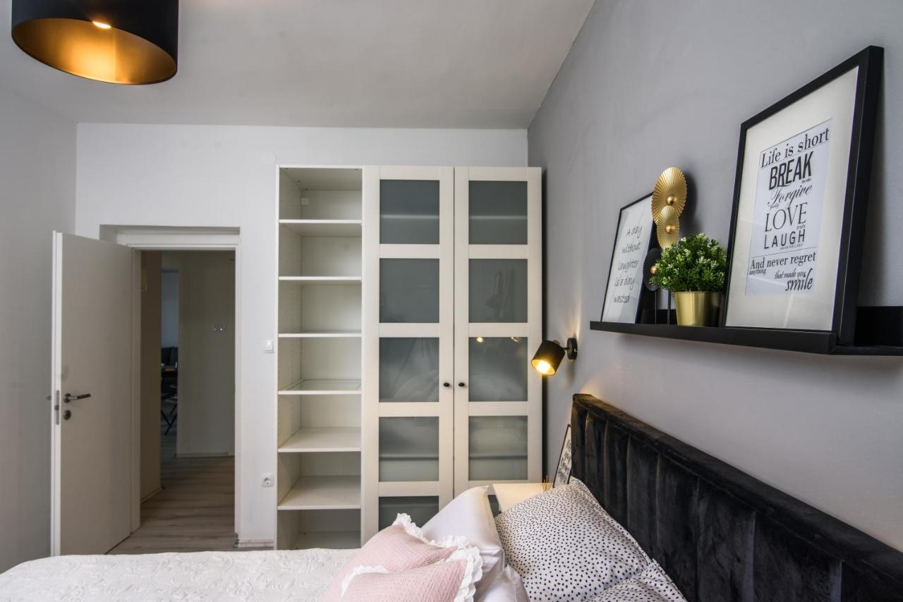 Luxury Apartment Hajdi トロギール エクステリア 写真